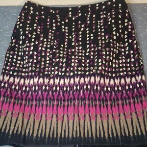 Ann Taylor Black Skirt with Fuchsia and Cream Pattern size 8